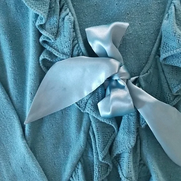 Pointelle Tie-Front Cardigan - Liz Claiborne, VGUC - Picture 3 of 9